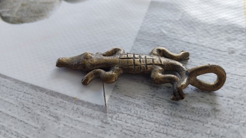 Pendentif bronze art - en,