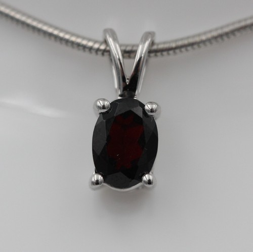 Noble carat pendentif - carat,