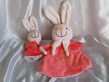 Doudou lapin et son bébé, saumon, marionnette, Playkids