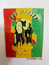 PIN'S   MUSIQUE /   BIG  BOB  MARLEY    /   FREEDOM  /   3,3cm  x    4   SUPERBE