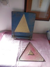 2 Ancien panneau de signalisation de remorquage bleu / jaune