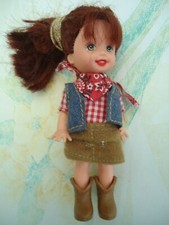 POUPEE PETITE SOEUR DE BARBIE  MATTEL HABILLEE D'ORIGINE ANNEE 1999
