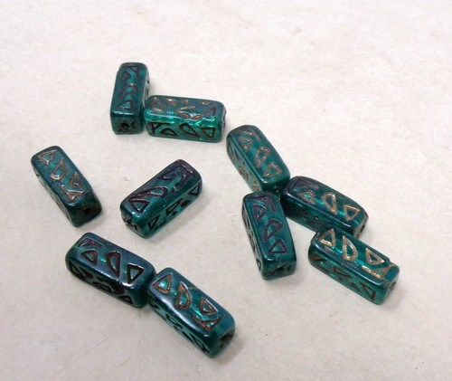Lot perles anciennes en - de,