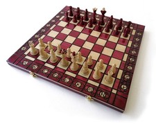 – Jeu d’Échecs 40×40 cm