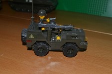 Lot sluban Land Force B7000 lot de CINQ véhicules très bon état