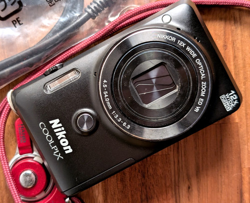 Appareil photo numérique zoom