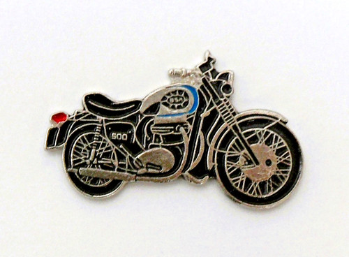 Rnt pin moto - pin's, 500