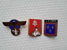 Rare lot de 3 insignes militaires thème air aviation Escadrille Escadron Algérie