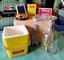 Lot Suze Gentiane Champagne Cendrier Jeux Cartes publicitaire