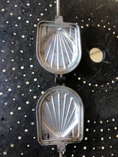 ancien fer à gaufres croque