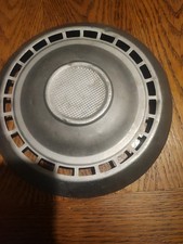 Ancien ENJOLIVEUR DE ROUE D/275mm SIMCA P60 old car voiture ancienne 