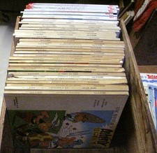 lot de 48 albums ASTERIX