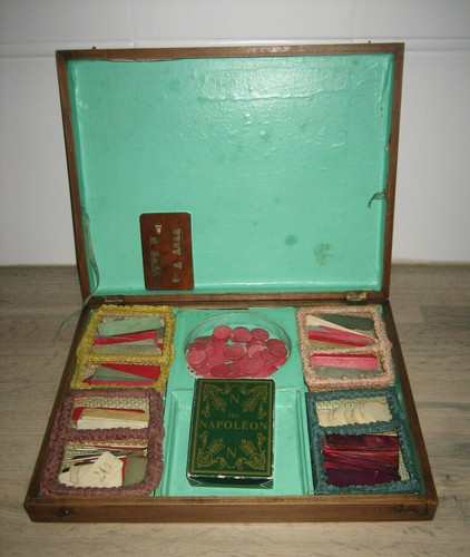 Ancien coffret pour jeux - pour,