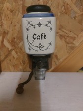 Ancien moulin à café Mural 