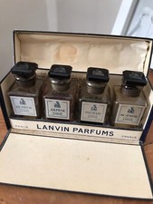coffret lanvin ancien de 4 flacons.