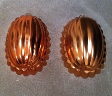 2 Vintage Copper Jello Cake
