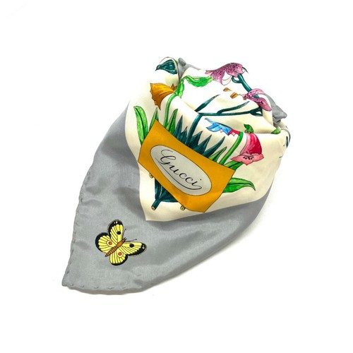 Foulard gucci soie imprimé - gucci,