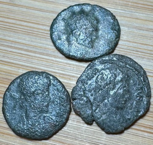 Pièces romaines à - 3,
