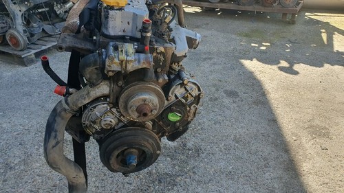Moteur complet nissan trade - moteur,