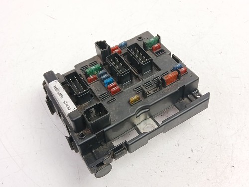9650664080 boîtes fusibles - À,