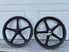 Pair 20” Skyway Black