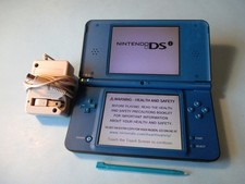 Nintendo DSi XL Midnight Blue