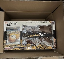 Lot 4 Hunter’s Trophy + 2