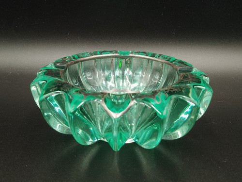 Cendrier verre par pierre - cendrier,