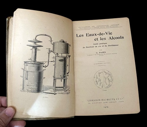 Les eaux vie - les,
