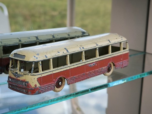 Dinky toys autocars - 29,