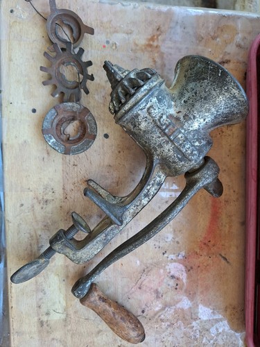 Rare ancien hachoir - hachoir, /