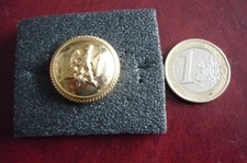 BOUTON ANCIEN METAL DORE  /