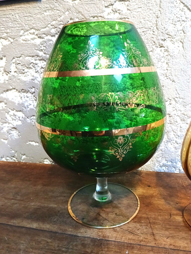 Grand vase sur pied - en, verre