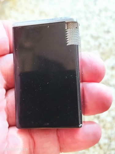 Briquet gaz modele feudor - ,