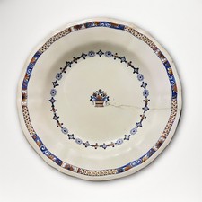 Assiette en faïence, Rouen