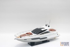 Grand modèle Sunseeker Predator 80 de 33,5 pouces - décor de yacht moderne - ...