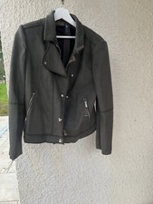 Perfecto Femme De Chez High, Claire Campbell Créatrice