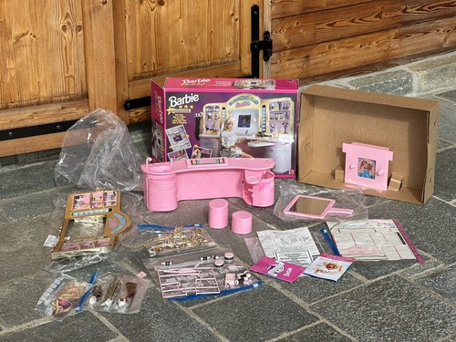 Barbie hollywood hair salon - hollywood,
