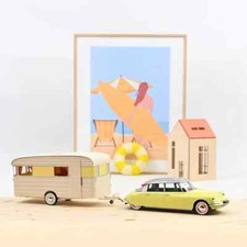 NOREV 181762 Citroen DS 19 1960 Jaune Jonquille + Caravane Digue   1/18