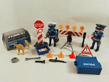 sympa  Barrage de police 6878  Playmobil ( commissariat , policier  ) 1742
