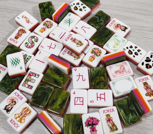 Hot chic olive green mahjong - hot!,