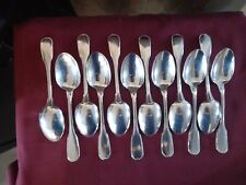 Christofle 12 Cuilleres à soupe en métal argenté modèle Versailles 