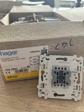 HAGER WK022 - mécanisme Poussoir inverseur Kallysta 1O+1F Pour Télérupteur