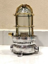 Cloison industrielle pour cage