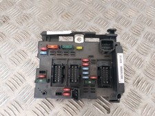 Boitier Fusible BSM B2 - PEUGEOT 206 + 1.4L HDI 70CV - Référence : 9657608880