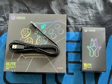 Boîte Vide Manette + Palette Xbox Séries S/X Elite + Câble Chargement MICROSOFT