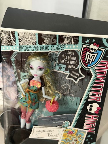 Lagoona blue monster high - blue, doll
