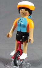 PLAYMOBIL SERIE 24 FILLES 70940 femme MONOCYCLE sport cyclisme une roue figurine