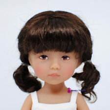 Boneka Perruque Court Coqs