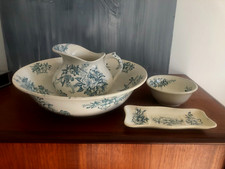 SERVICE DE TOILETTE EN FAÏENCE DÉCOR FLORÉAL " FL " FAÏENCE DE LYON